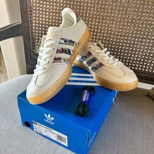 Adidas Women's Cream Gazelle Indoor Liberty Floral